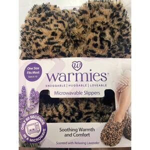 Warmies Mircowavable slippers - Leopard print size 6-10 NWT
